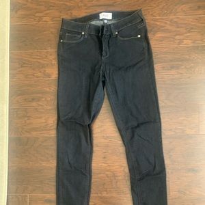 Paige Skinny Jean size 28